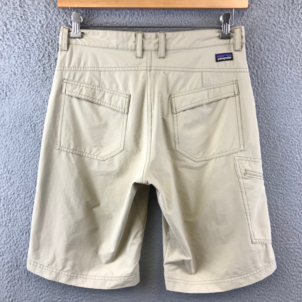Patagonia Shorts Men’s 30‎  Hiking Stretch Zip Pockets
